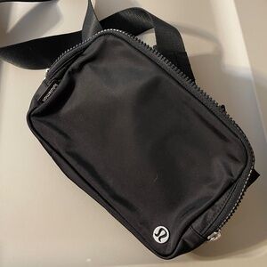 Lululemon Belt Bag - Large